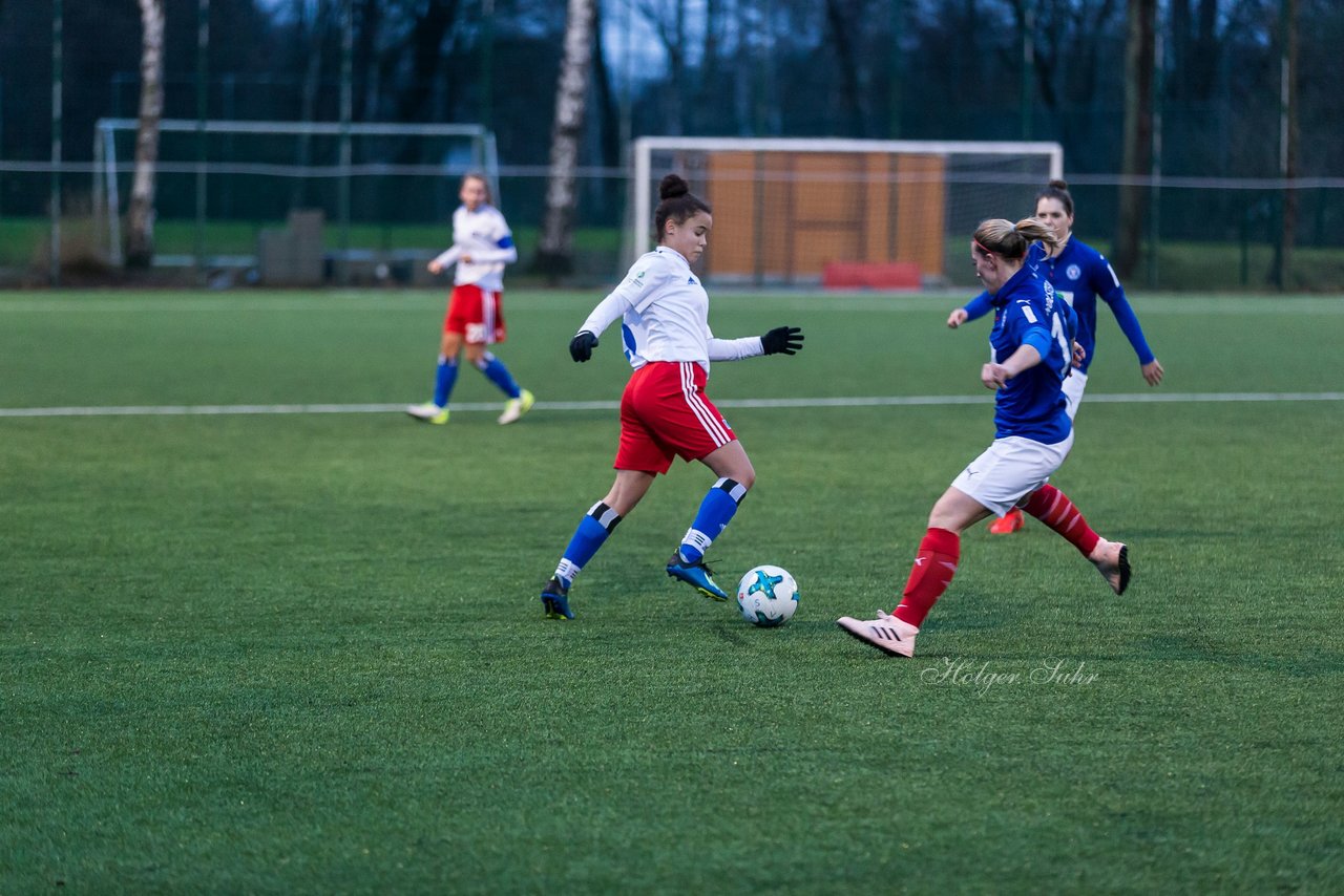 Bild 192 - wBJ Hamburger SV - Holstein Kiel : Ergebnis: 3:2